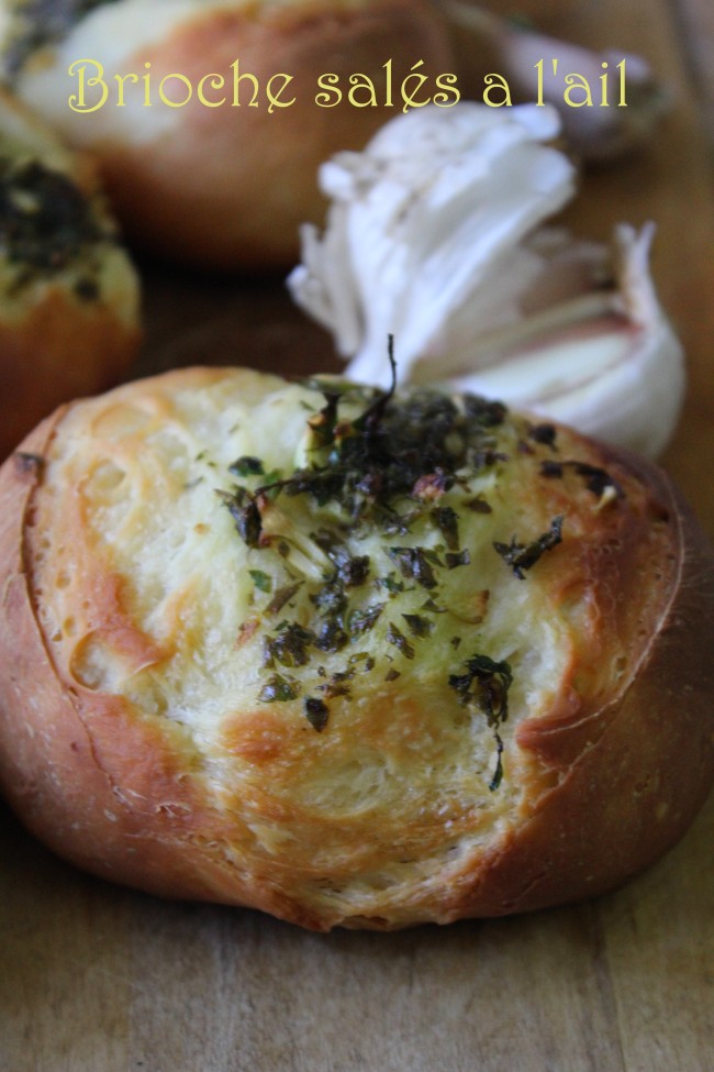 Brioche-sales-a-l-ail.jpg