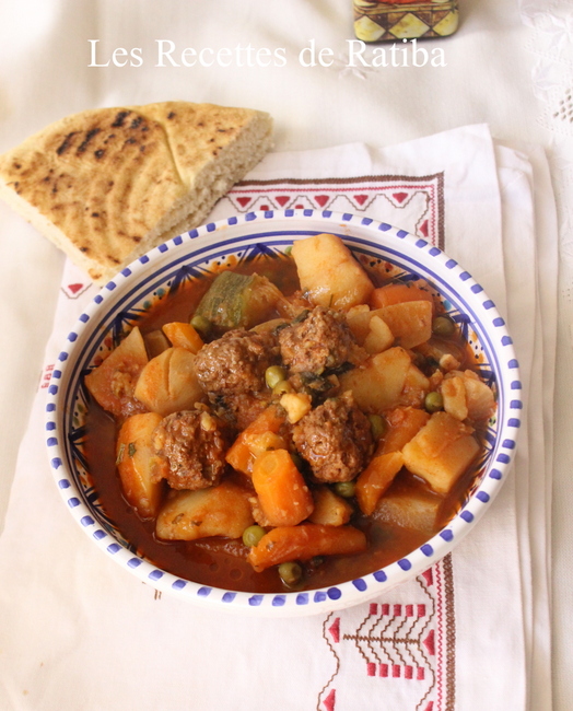 TAJINE de légumes et boulettes de keftas 